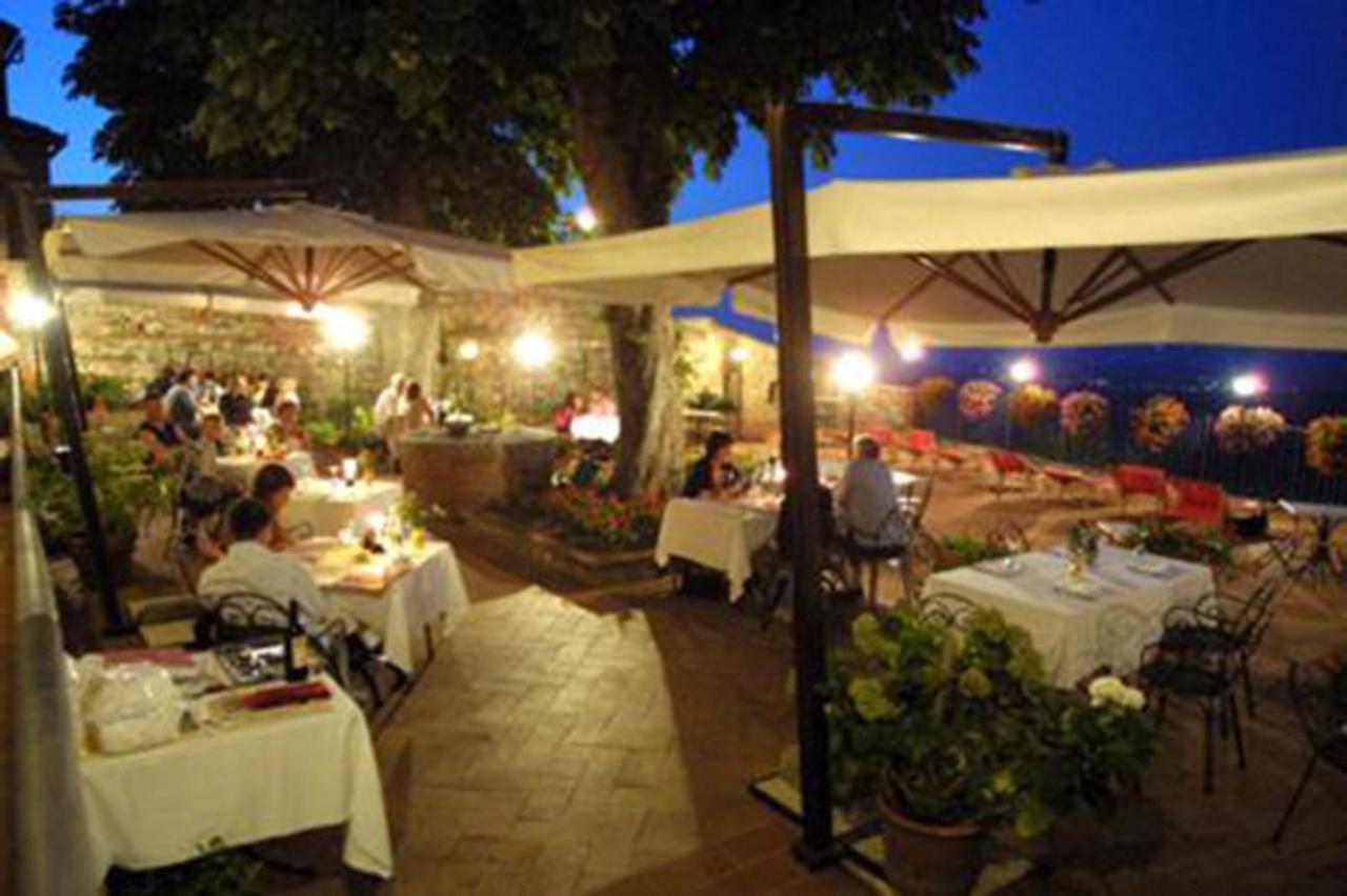 B&B Il Glicine Montefollonico Exterior foto